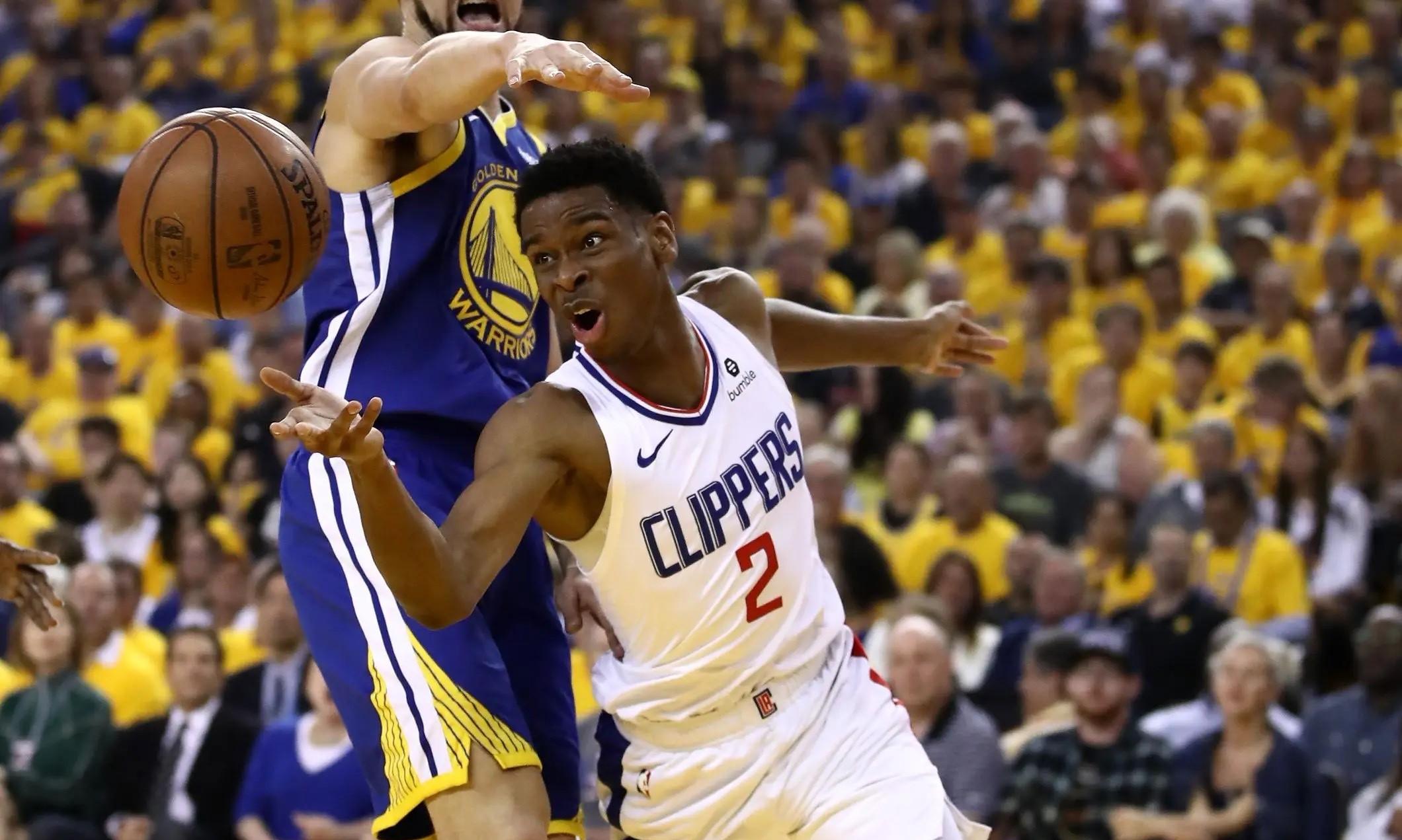 亚博-浓眉哥在快船比赛中大胜，赛况扑朔迷离引发热议！的简单介绍