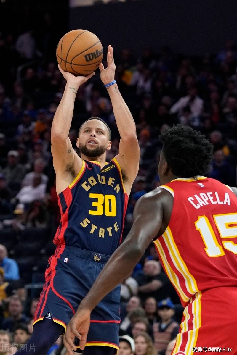 库里赛事官方发布突破纪录新规,老鹰争议不断!的简单介绍 库里赛事官方发布突破纪录新规,老鹰争议不断!的简单介绍